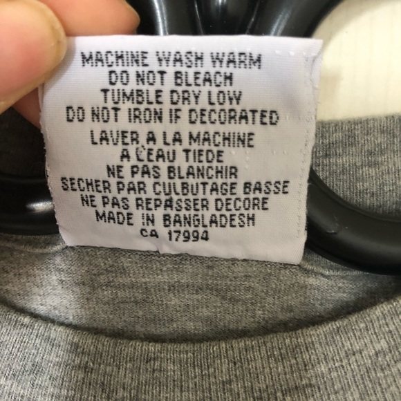 The House- The Simpson Graphic Tee - Picture 6 of 7